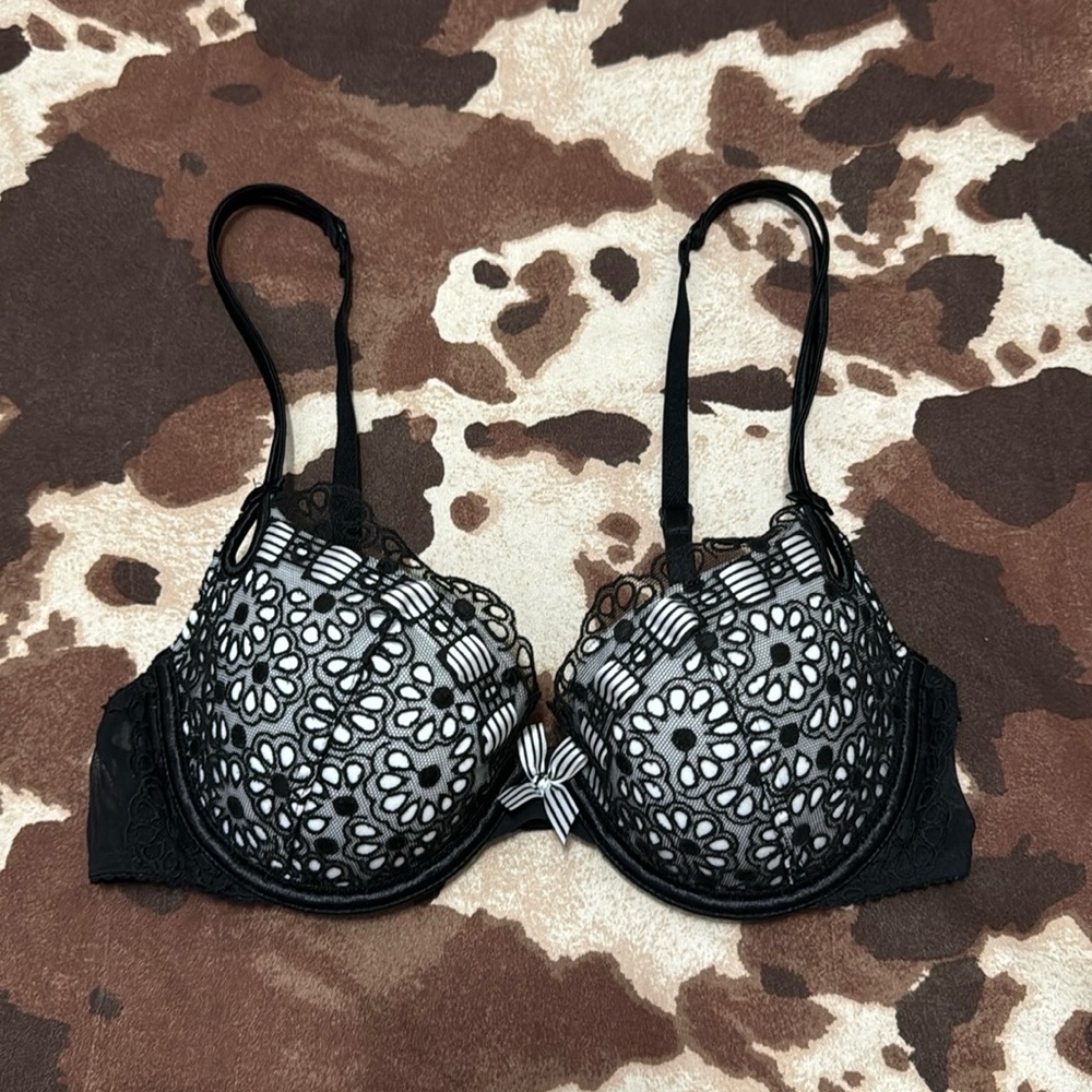 VICTORIAS SECRET Bra